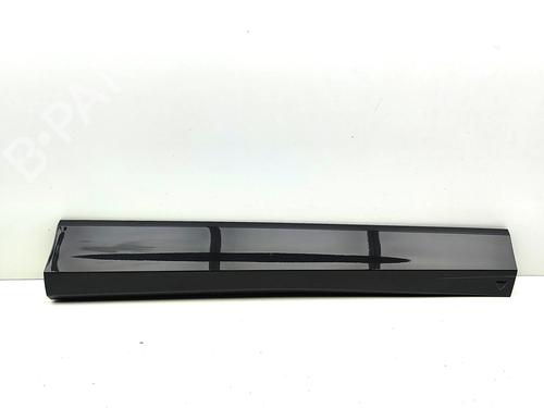 Used Door moulding trim Door moulding trim VW TIGUAN (CT1) 1.5 eTSI (131 hp) 35811453 35811453