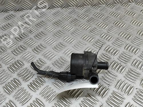auxiliary-water-pump-mercedes-benz-x-class-470-2017-2018-2019-2020-28434945 main image