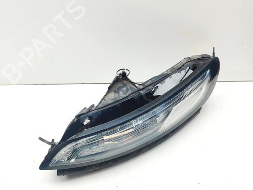 Used Left daytime light Left daytime light 39472793 39472793