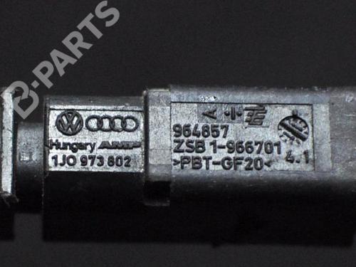 Electronic sensor AUDI Q5 (8RB) 2.0 TDI | BP7733971M84 