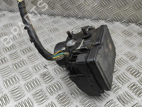 ABS pump JAGUAR XJ (X350, X358) D 2.7 | BP31021270M43