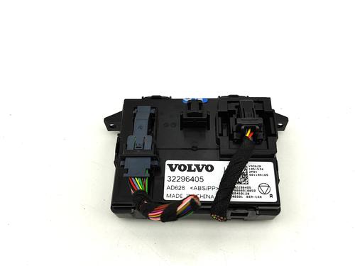 Used Electronic module Electronic module VOLVO XC40 (536) B3 Mild-Hybrid (163 hp) 33385394 33385394