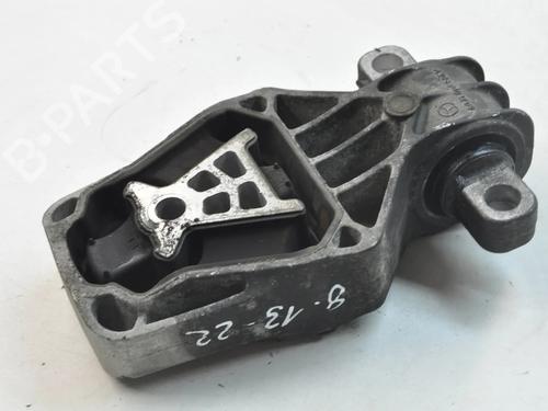 Gearbox mount MERCEDES-BENZ GLA-CLASS (X156) GLA 220 CDI (156.903) | BP30212567M88