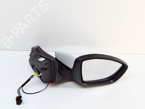 Used Right mirror PEUGEOT 2008 II (UD_, US_, UY_, UJ_, UR_, UC_) 1.2 PureTech 100 (USHNK) (101 hp) 11042071