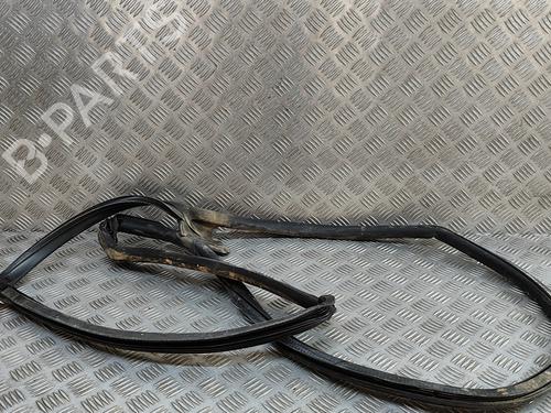 Used Rubber door seal AUDI Q8 (4MN, 4MT) 50 TDI Mild Hybrid quattro (286 hp) 28954430