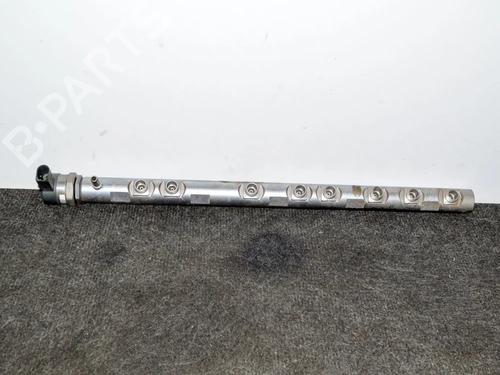Used Injection rail Injection rail BMW 7 (F01, F02, F03, F04) 730 d (245 hp) 6725479 6725479