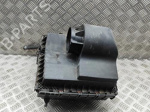 Used Air filter box VW CRAFTER Platform/Chassis (SZ_) 2.0 TDI RWD (SZB, SZC, SZD, SZH, SZI, SZO, SZP, SZQ, SZU... (140 hp) 31047621