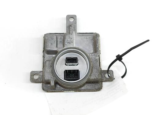 Used Electronic module Electronic module VW TOUAREG (7P5, 7P6) 3.0 V6 TDI (262 hp) 26013677 26013677