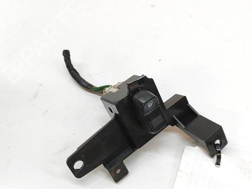 Used Left front window switch MITSUBISHI 3000 GT Coupe (Z1_A) 3.0 4WD (Z16A) (224 hp) 28433565