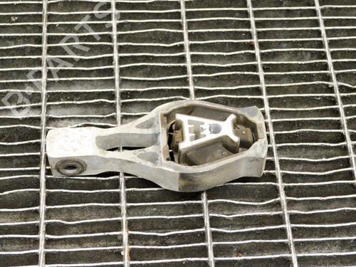 Used Engine mount PEUGEOT 3008 II SUV (MC_, MR_, MJ_, M4_) 1.6 BlueHDi 100 (100 hp) 14619872