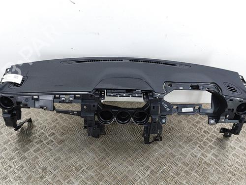 Used Dashboard NISSAN JUKE (F16_) DIG-T 117 (117 hp) 28550666
