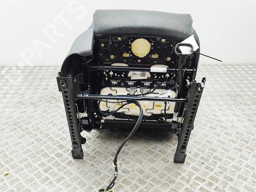 Right front seat SKODA KAROQ (NU7, ND7) 1.5 TSI | BP37797330C16 - Image 5