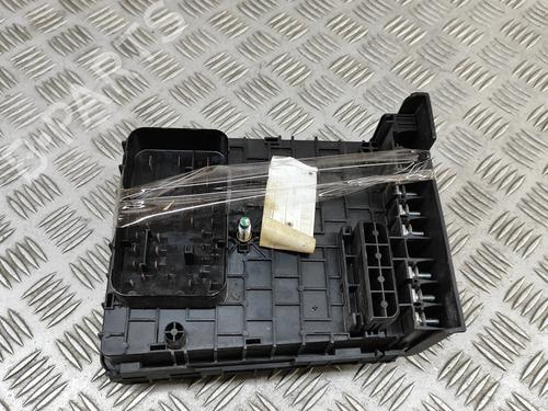 Fuse box AUDI Q3 (8UB, 8UG) 2.0 TDI quattro | BP27245058E1