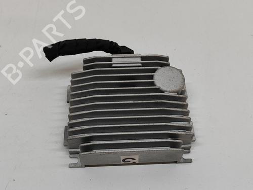 Used Electronic module PORSCHE TAYCAN Cross Turismo (Y1B) 4 (Y1BBD1) (476 hp) 28497728