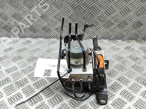 Used ABS pump ABS pump PEUGEOT 3008 II SUV (MC_, MR_, MJ_, M4_) 1.2 THP/ PureTech 130 (MRHNSM, MRHNSU, MRHNSJ, MRHNYW,... (131 hp) 34217956 34217956