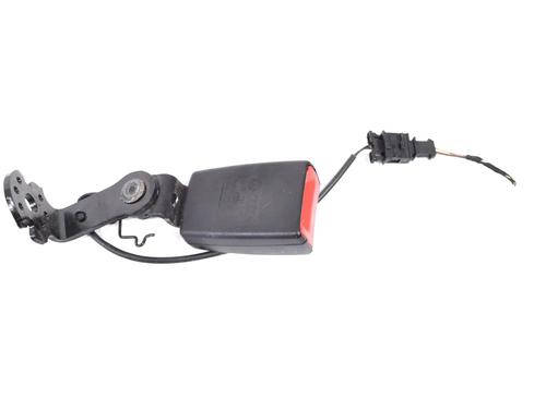 Engache cinturón Engache cinturón AUDI A1 (8X1, 8XK) 1.4 TFSI (122 hp) 33346649 33346649