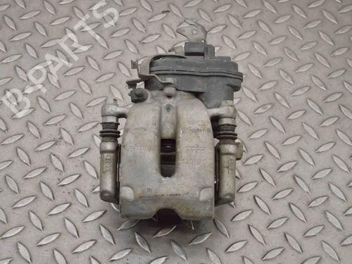 Used Right rear brake caliper BMW 5 (F10) 530 d (286 hp) 30233588