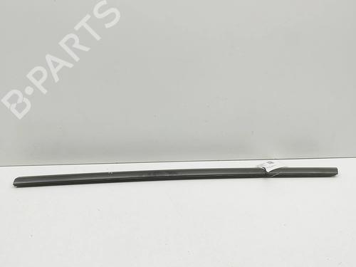 Dørliste Dørliste TESLA MODEL 3 (5YJ3) EV Performance AWD (627 hp) 33697729 33697729