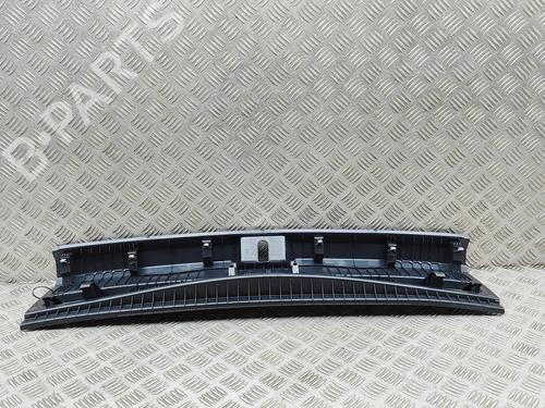 Pynteliste til bagklap VW GOLF VIII (CD1, DA1) 1.5 eTSI | BP39565964C151 - Image 2