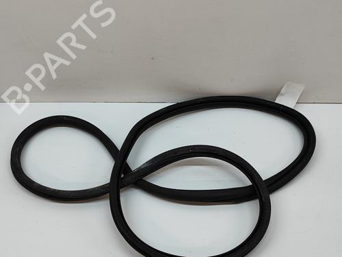 Rubber door seal PEUGEOT 3008 II SUV (MC_, MR_, MJ_, M4_) Hybrid | BP28554230C142
