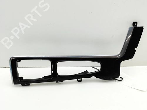 Used Middle console Middle console 37076926 37076926