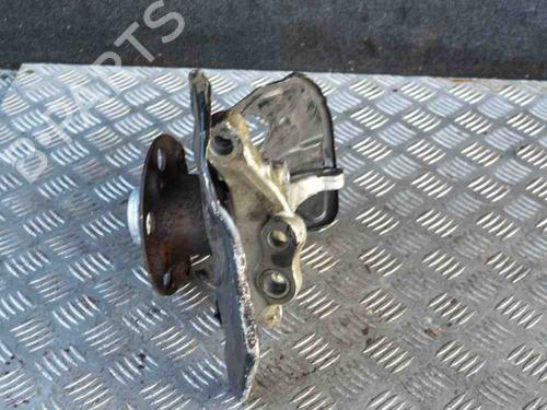 Used Right front steering knuckle MERCEDES-BENZ C-CLASS (W204) C 220 CDI (204.002) (170 hp) 14658038