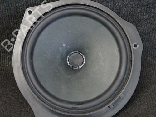Used Speaker MERCEDES-BENZ C-CLASS (W204) C 180 CGI (204.031) (156 hp) 6723657