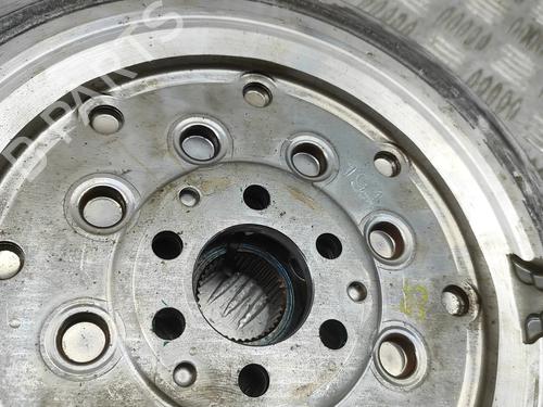 Flywheel VW GOLF VII (5G1, BQ1, BE1, BE2) 1.4 GTE Hybrid | BP32039198M101 