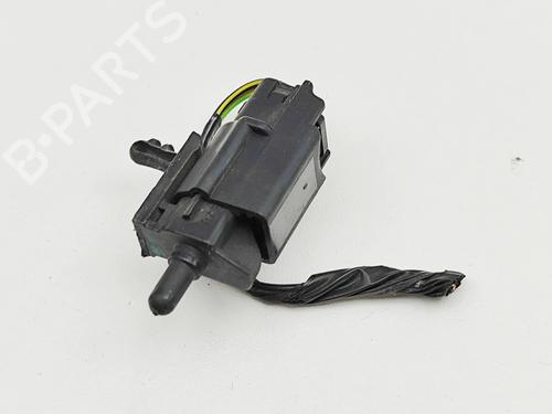Electronic sensor FORD KUGA II (DM2) 2.0 TDCi 4x4 | BP36471074M84 - Image 2