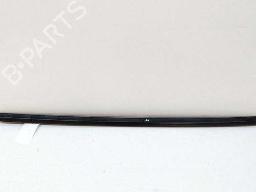 Dørlist TESLA MODEL 3 (5YJ3) EV (283 hp) 27774478