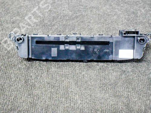 Switch BMW X1 (F48) xDrive 25 i | BP6766375I30 