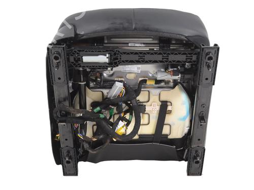 Right front seat TESLA MODEL Y (5YJY) EV Performance All-wheel Drive | BP30247717C16 