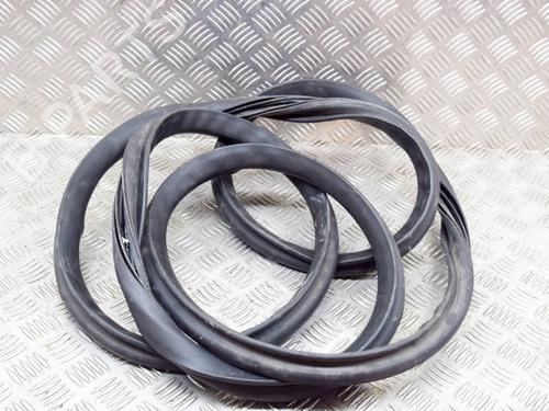 Used Rubber door seal TESLA MODEL S (5YJS) 75 (320 hp) 14631856