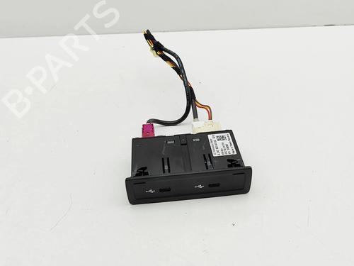 electronic-module-mercedes-benz-e-class-w213-2016-34218298 main image
