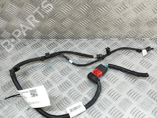 Faisceau de câbles CITROËN C4 III (BA_, BB_, BC_) 1.2 PureTech 130 (BAHNSA, BAHNSB) (130 hp) 28557897