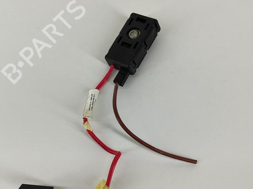 Elektronische module TESLA MODEL 3 (5YJ3) EV AWD (351 hp) 28554539
