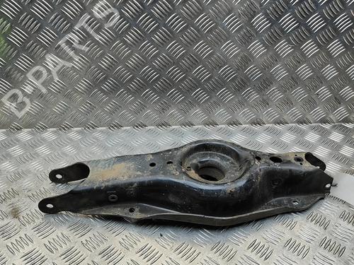 Venstre bagtil bærearm MERCEDES-BENZ EQA (H243) EQA 250+ (243.702) (190 hp) 31528670