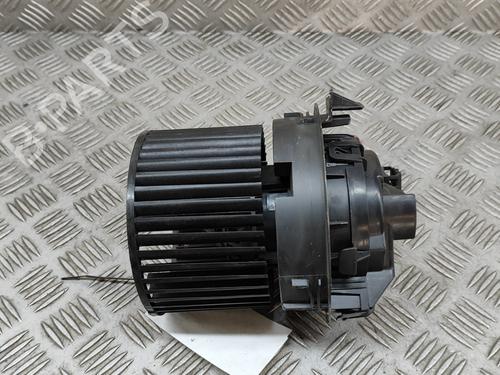 Heater blower motor RENAULT CLIO IV (BH_) 0.9 TCe 90 (BHNF, BHMA, BHMH, BHJK, BHJR) | BP24818920M62 