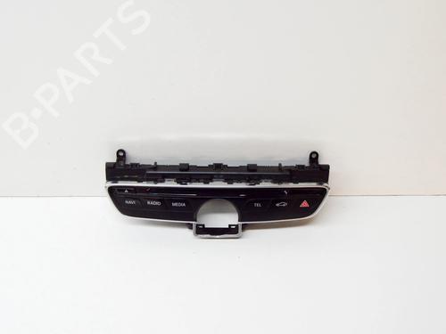 Used Switch MERCEDES-BENZ C-CLASS (W205) C 220 BlueTEC / d (205.002, 205.004) (170 hp) 10915335