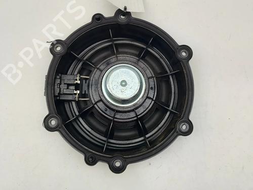 Speaker PORSCHE TAYCAN Cross Turismo (Y1B) 4S Performance Battery Plus (Y1BDB1) | BP28302723E2