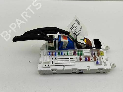 Used Fuse box Fuse box PEUGEOT 3008 III (KA_, KB_, KC_) e-210 (KCZKZX) (213 hp) 33373608 33373608