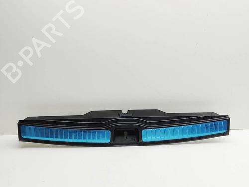 Used Tailgate trim Tailgate trim MERCEDES-BENZ GLE (V167) GLE 350 de 4-matic (167.117) (306 hp) 34161006 34161006