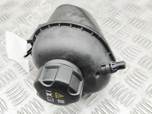 Used Expansion tank Expansion tank BMW XM (G09) XM All-wheel Drive (653 hp) 33389226 33389226
