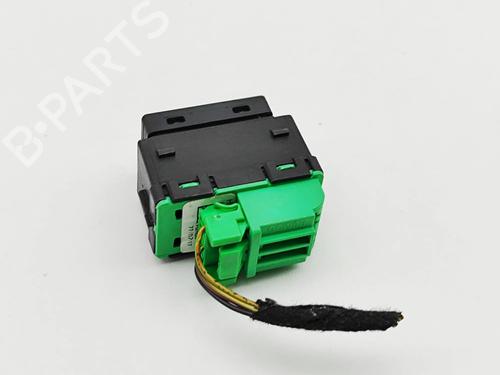 Warning switch LAND ROVER DISCOVERY V (L462) 2.0 Sd4 4x4 | BP37029749I22 - Image 3