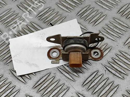 electronic-sensor-jaguar-i-pace-x590-2018-27782683 main image