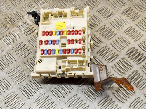 Used Fuse box Fuse box NISSAN PRIMERA (P12) 2.2 dCi (139 hp) 8353780 8353780
