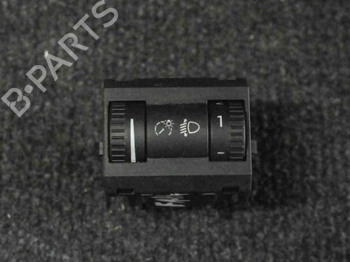 Commutateur SKODA OCTAVIA II (1Z3) 2.0 TDI (136 hp) 6720660