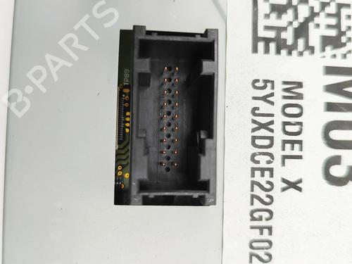 Instrument cluster TESLA MODEL X (5YJX) 90D AWD | BP31348926C47 