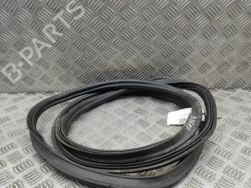 Used Rubber door seal Rubber door seal CUPRA FORMENTOR (KM7, KMP) 1.4 e-Hybrid (204 hp) 33381628 33381628