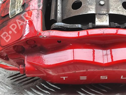 Venstre bremsekaliber foran TESLA MODEL S (5YJS) P100D AWD | BP28302620M105 